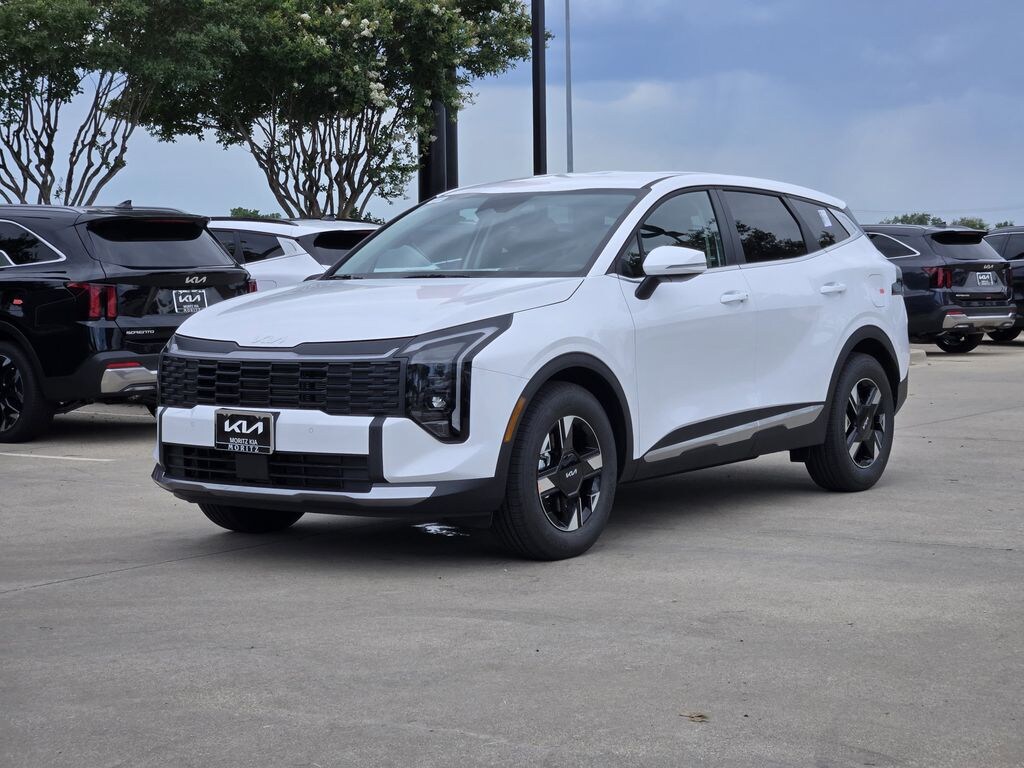 New 2026 Kia Sportage LX SUV