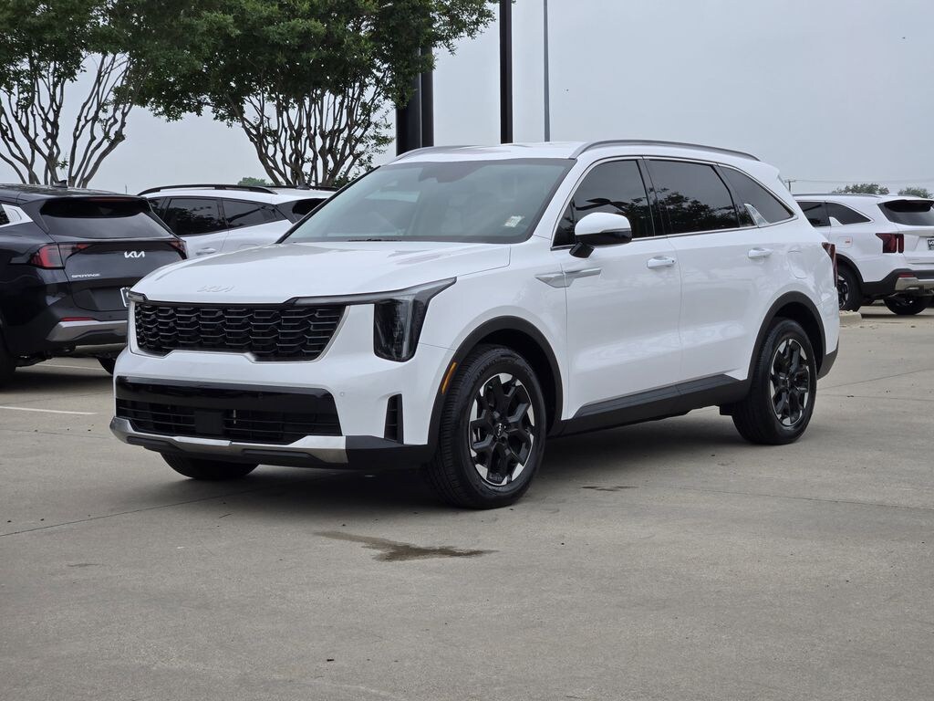 Certified 2025 Kia Sorento S SUV