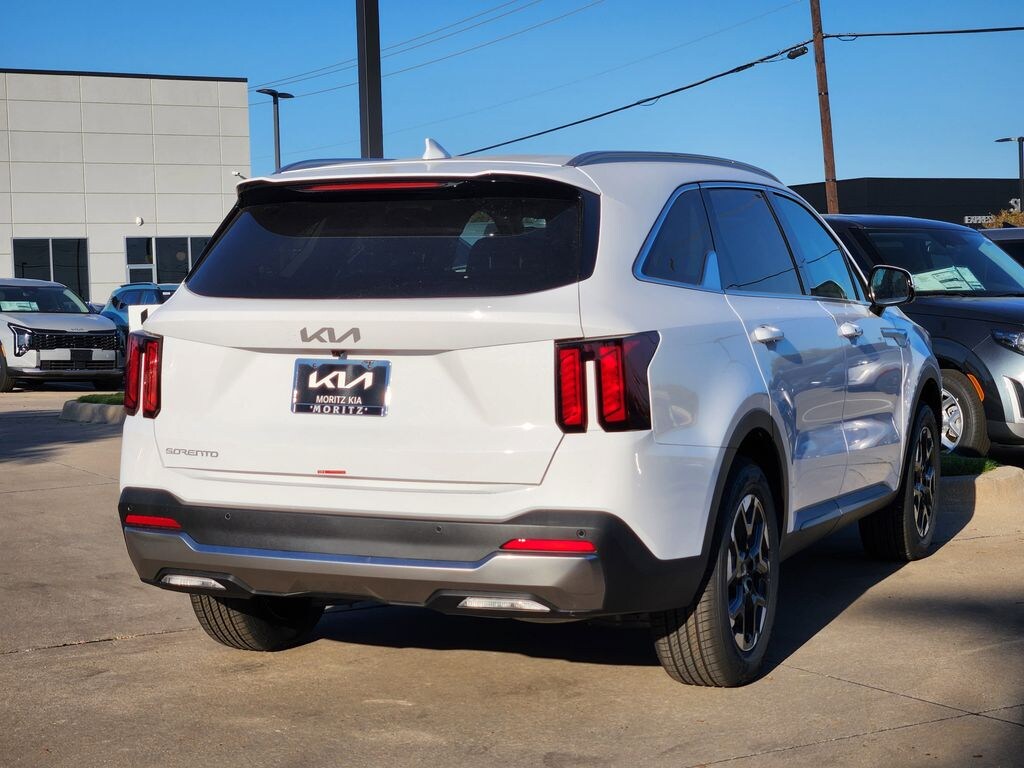 New 2026 Kia Sorento S SUV