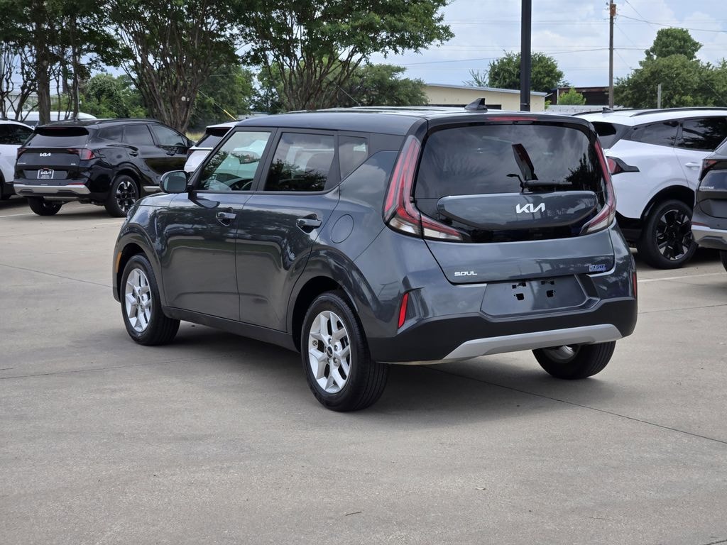 Certified 2025 Kia Soul LX Hatchback