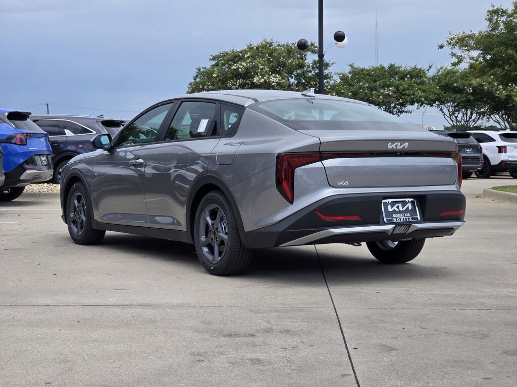 New 2026 Kia K4 LXS Sedan
