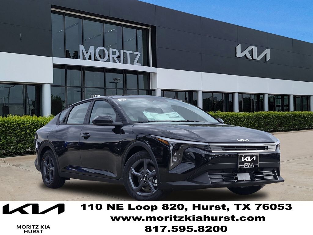 New 2026 Kia K4 LXS Sedan