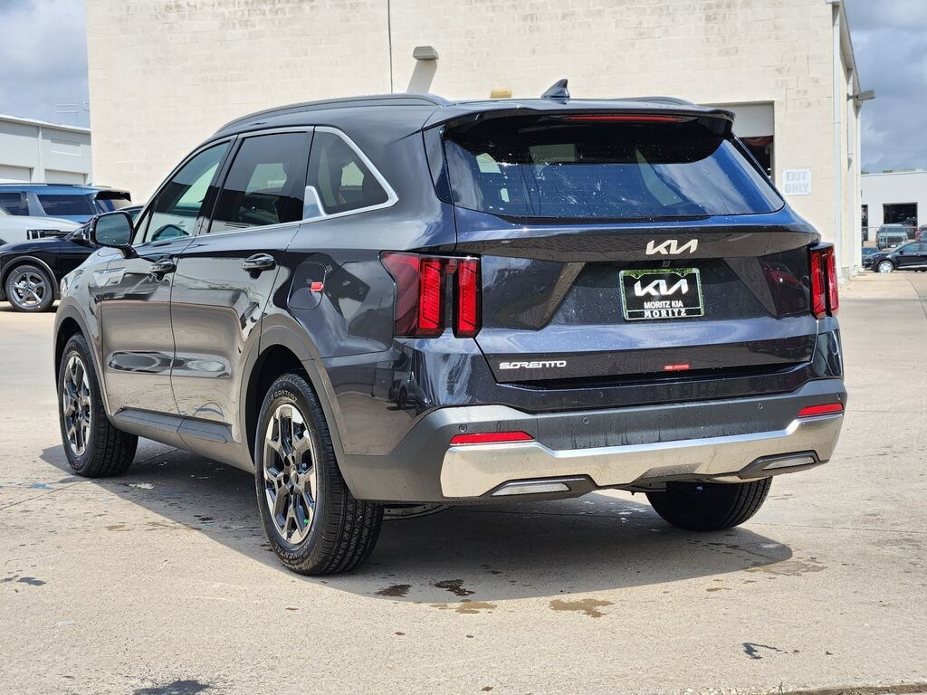 New 2026 Kia Sorento S SUV