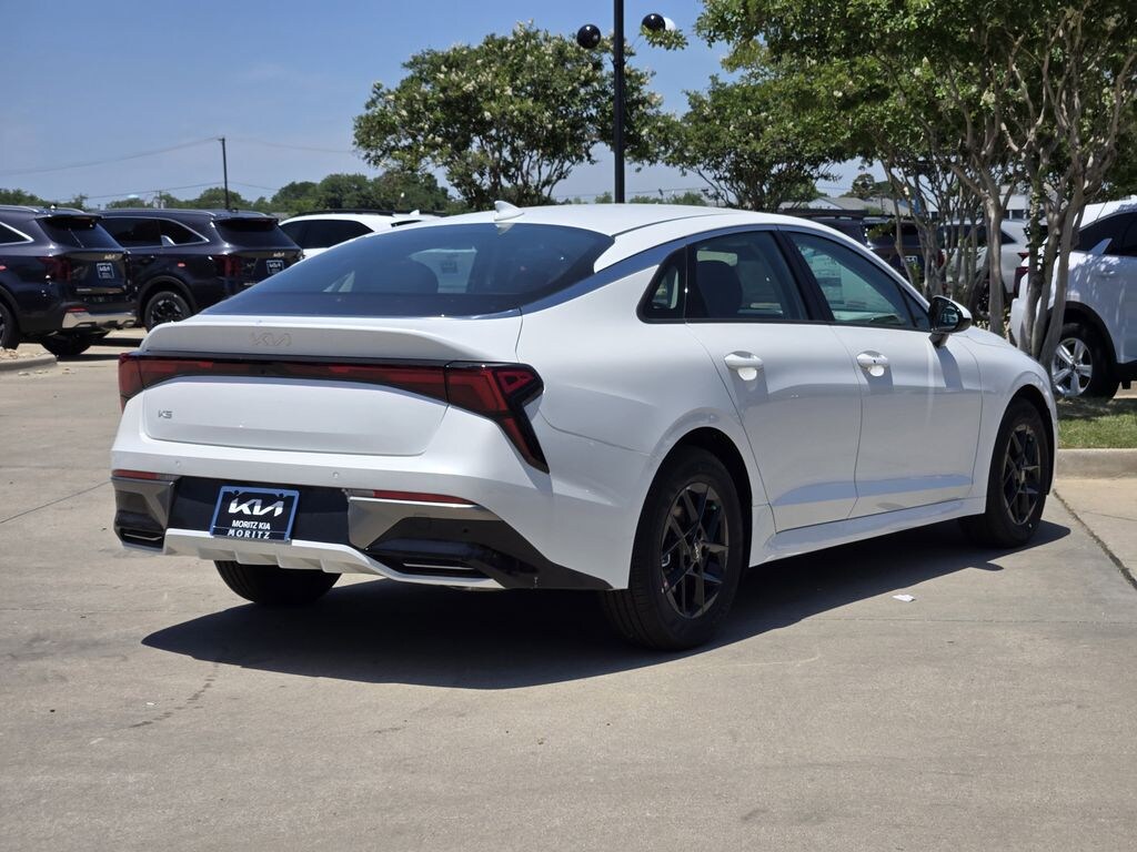 New 2026 Kia K5 LXS Sedan