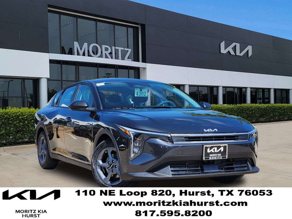 2026 Kia K4 LXS AT's photo