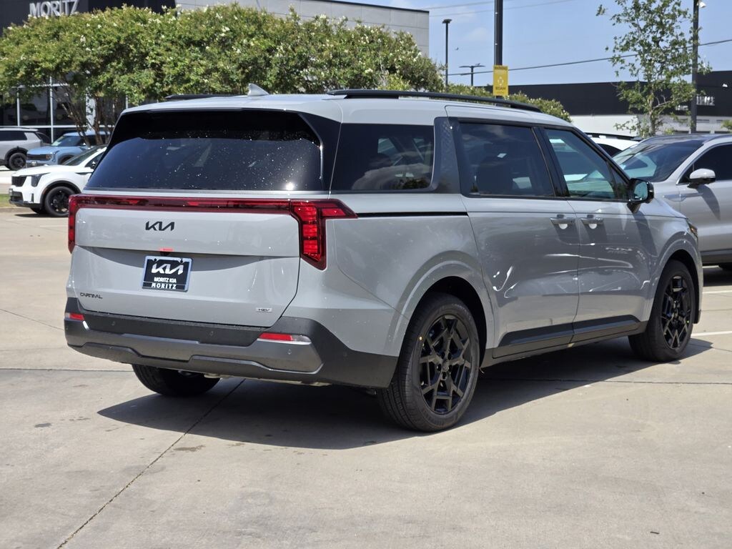 New 2026 Kia Carnival Hybrid SX Minivan/Van