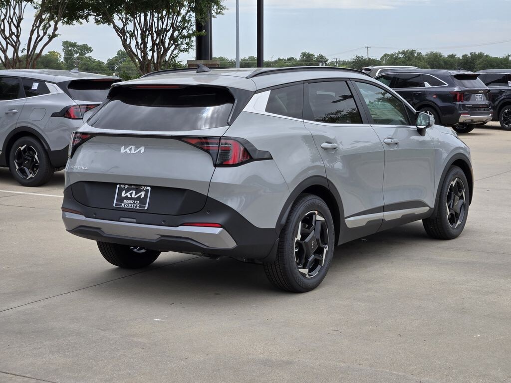 New 2026 Kia Sportage EX SUV