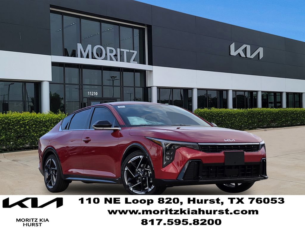 2025 Kia K4 GT-Line AT's photo