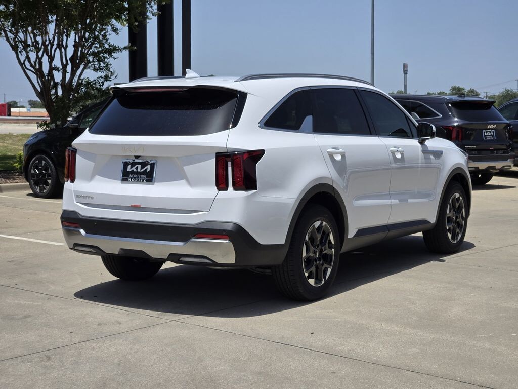 New 2026 Kia Sorento S SUV