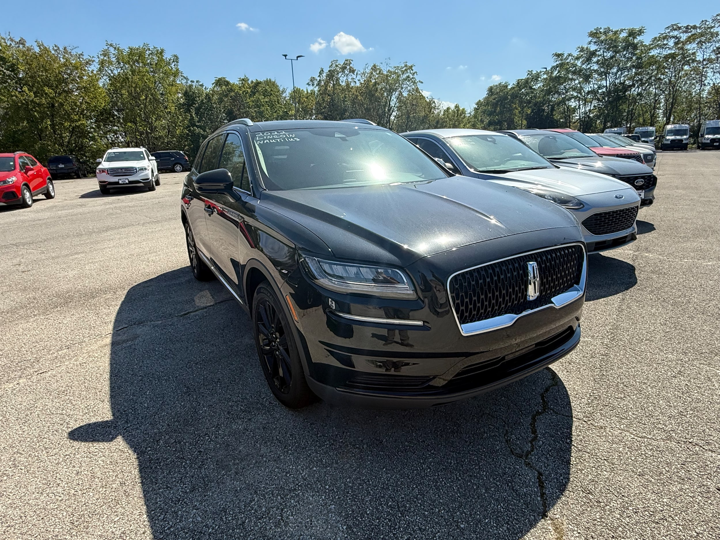 2022 Lincoln Nautilus Reserve's photo