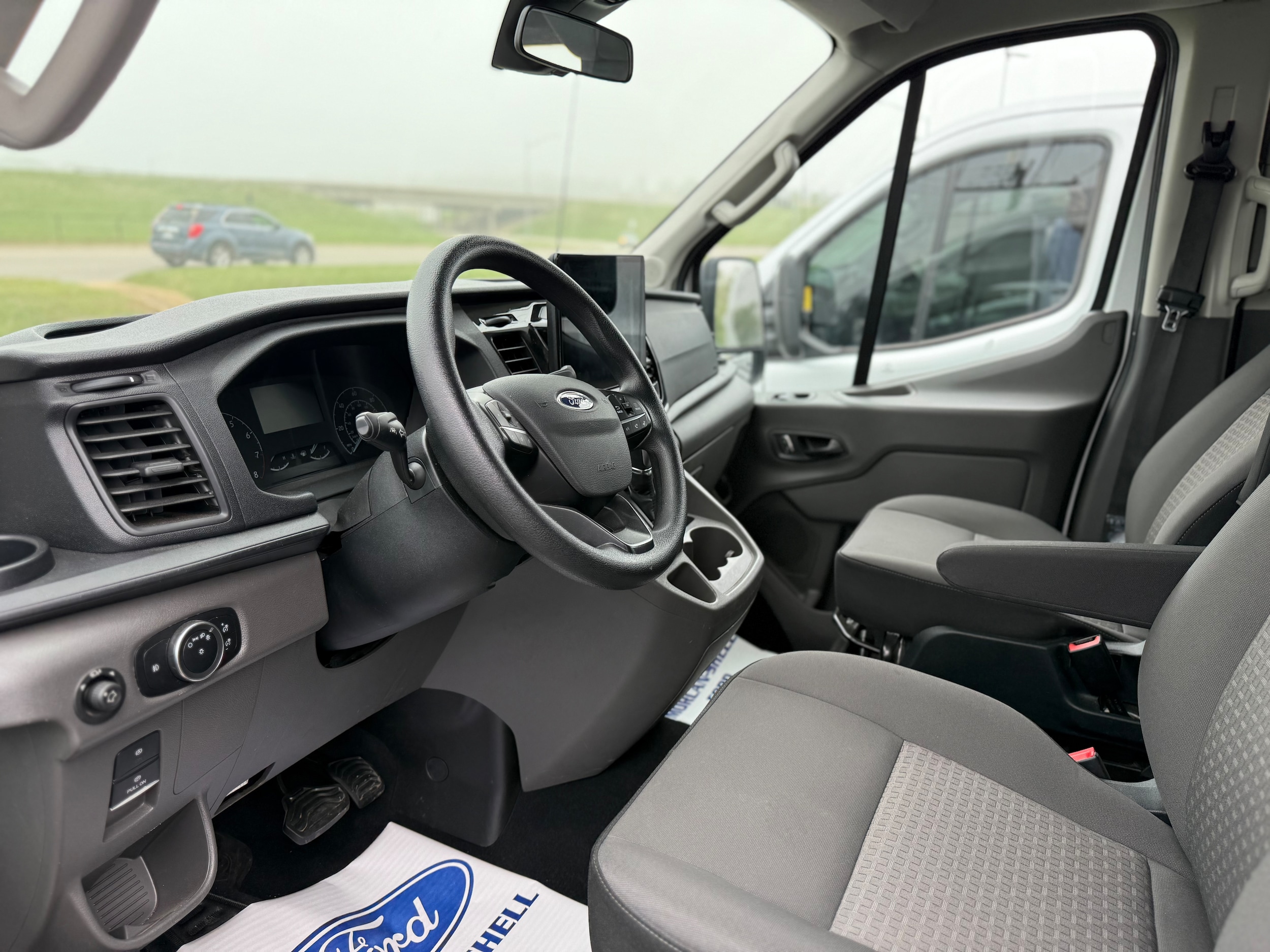 2023 Ford Transit photo 3