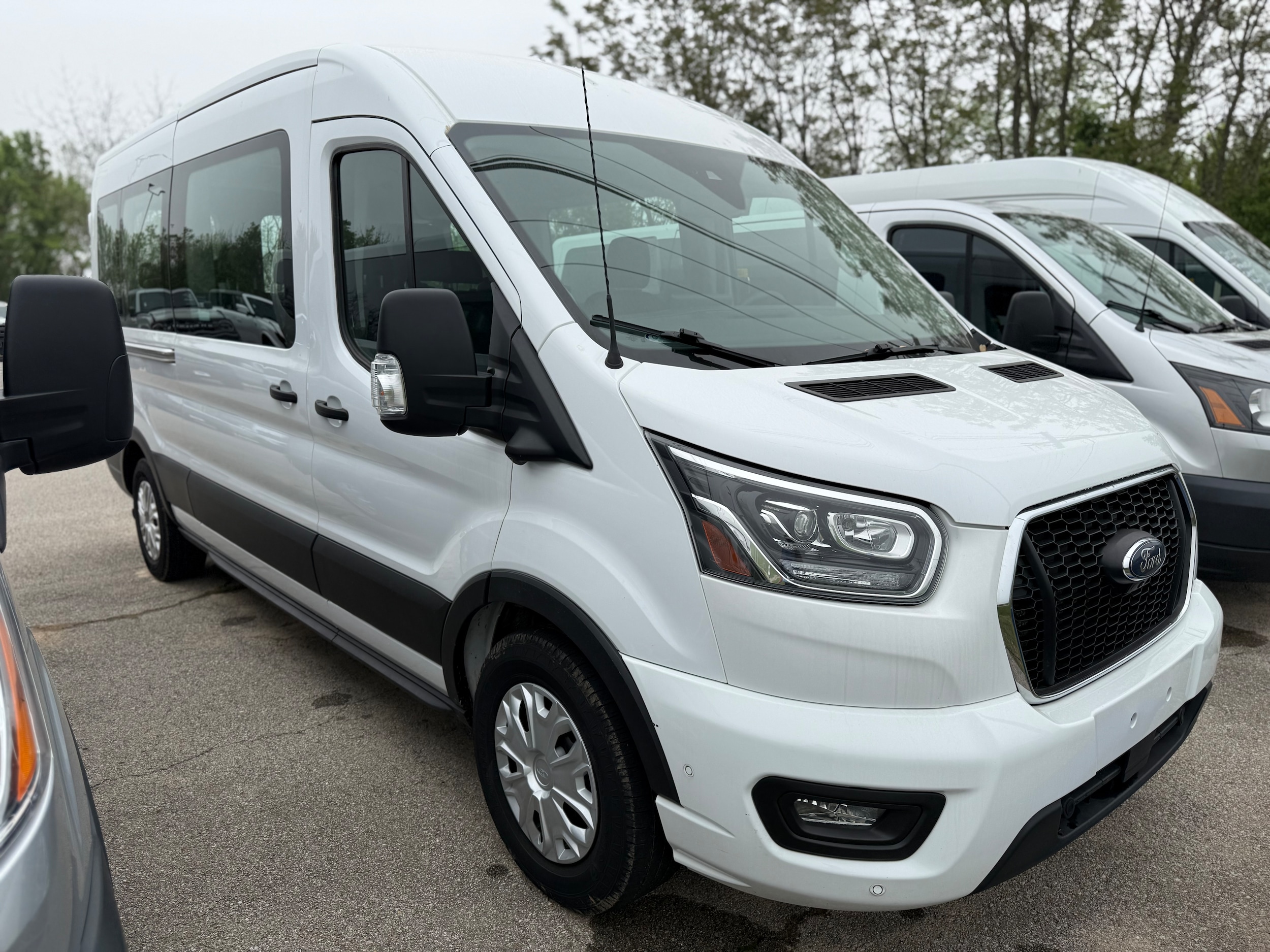 2023 Ford Transit photo 2