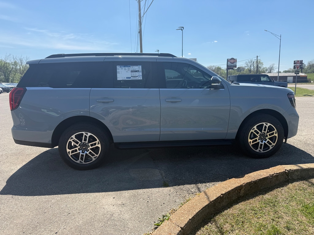 New 2026 Ford Expedition Active SUV