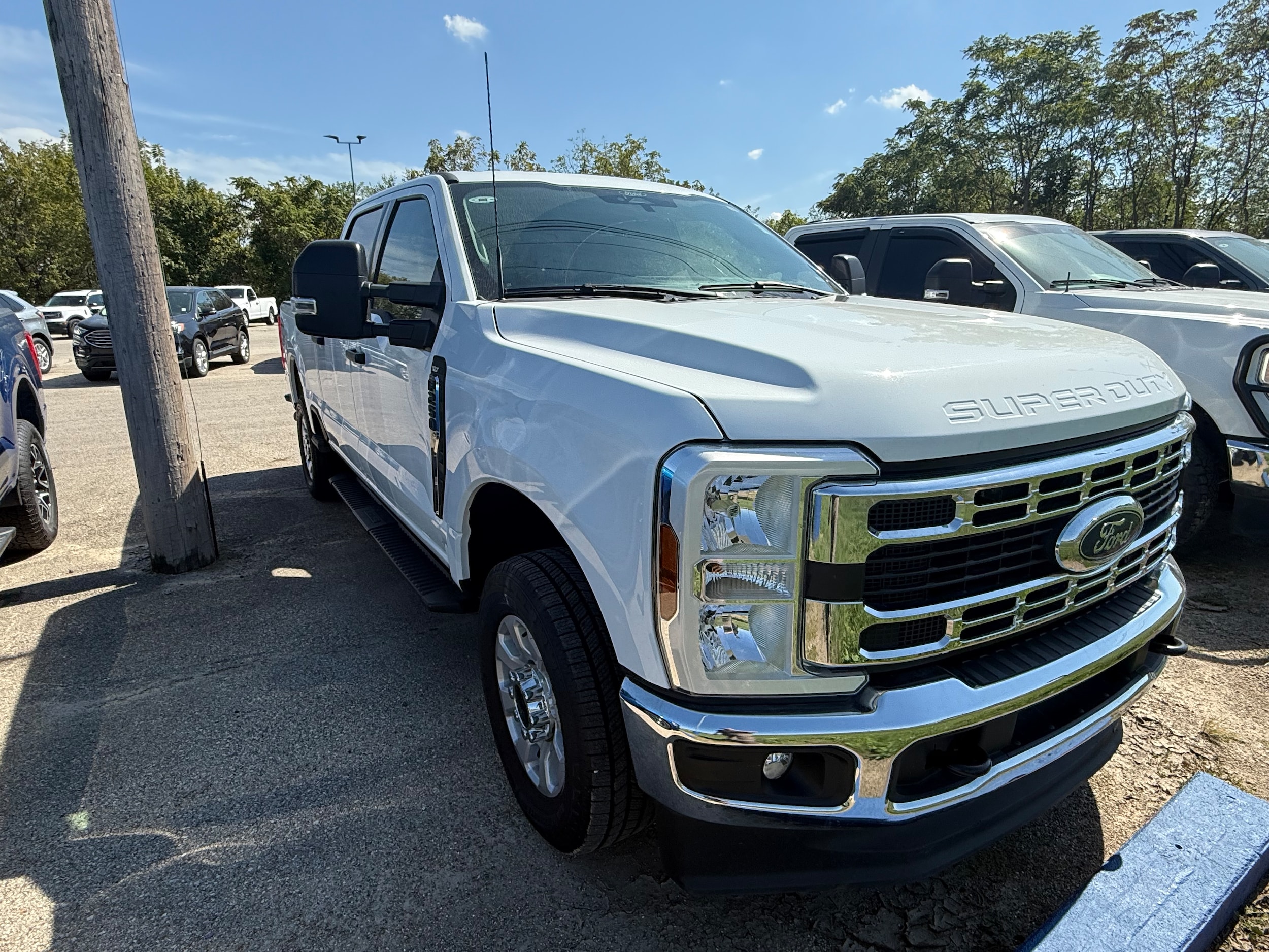 2024 Ford F-250 Super Duty XLT's photo