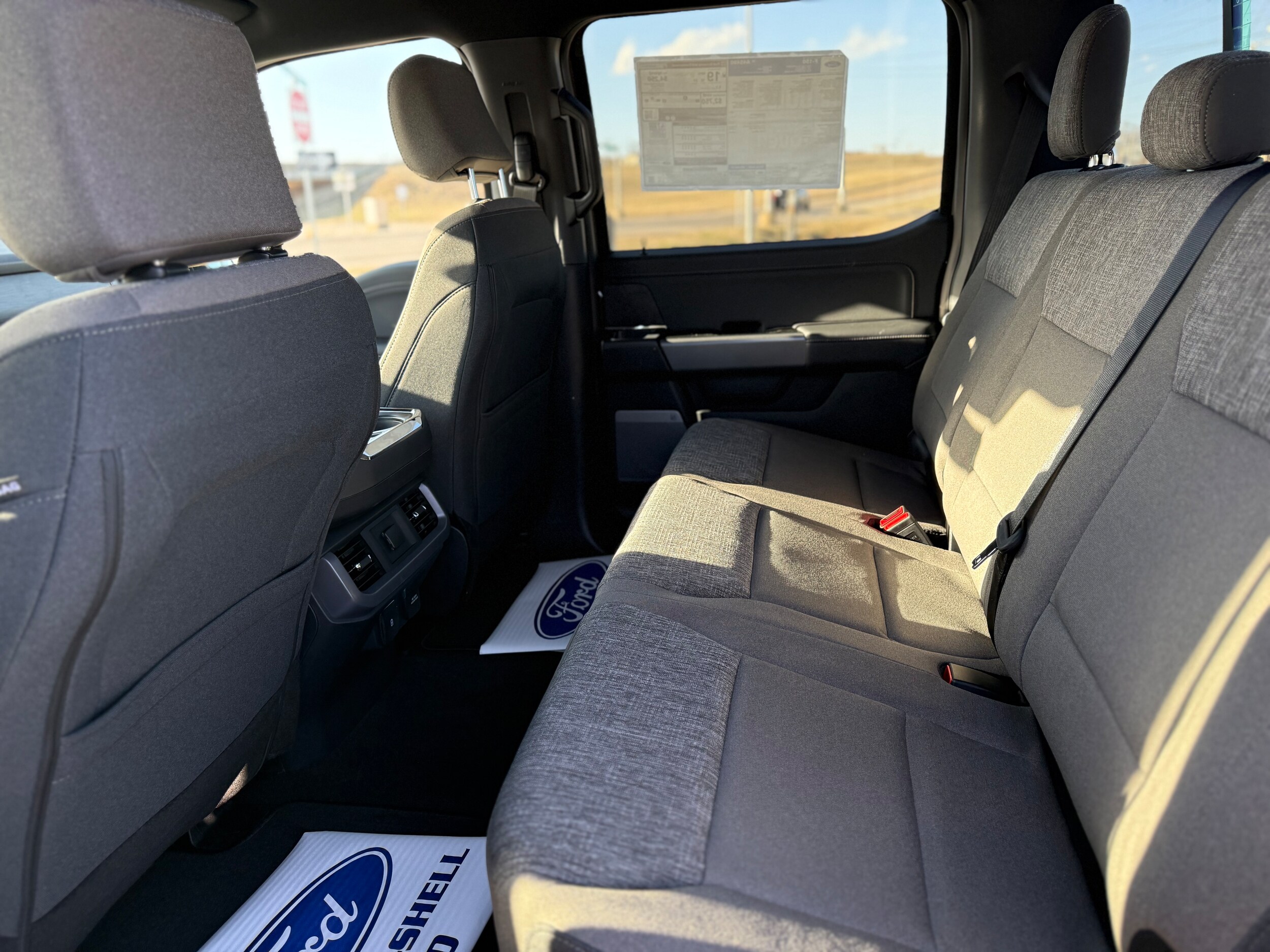 2025 Ford F-150 XLT photo 4