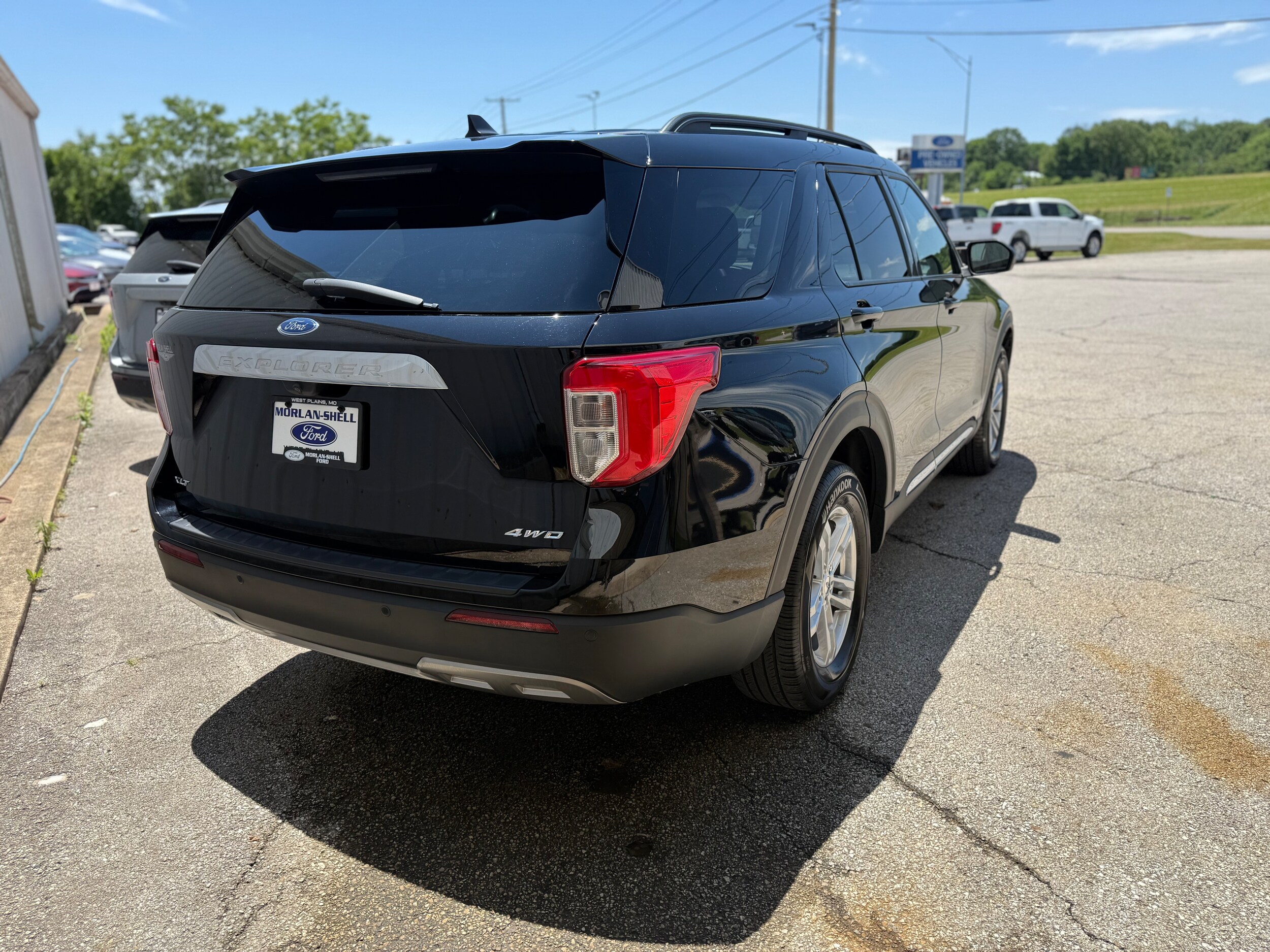 2023 Ford Explorer XLT photo 4