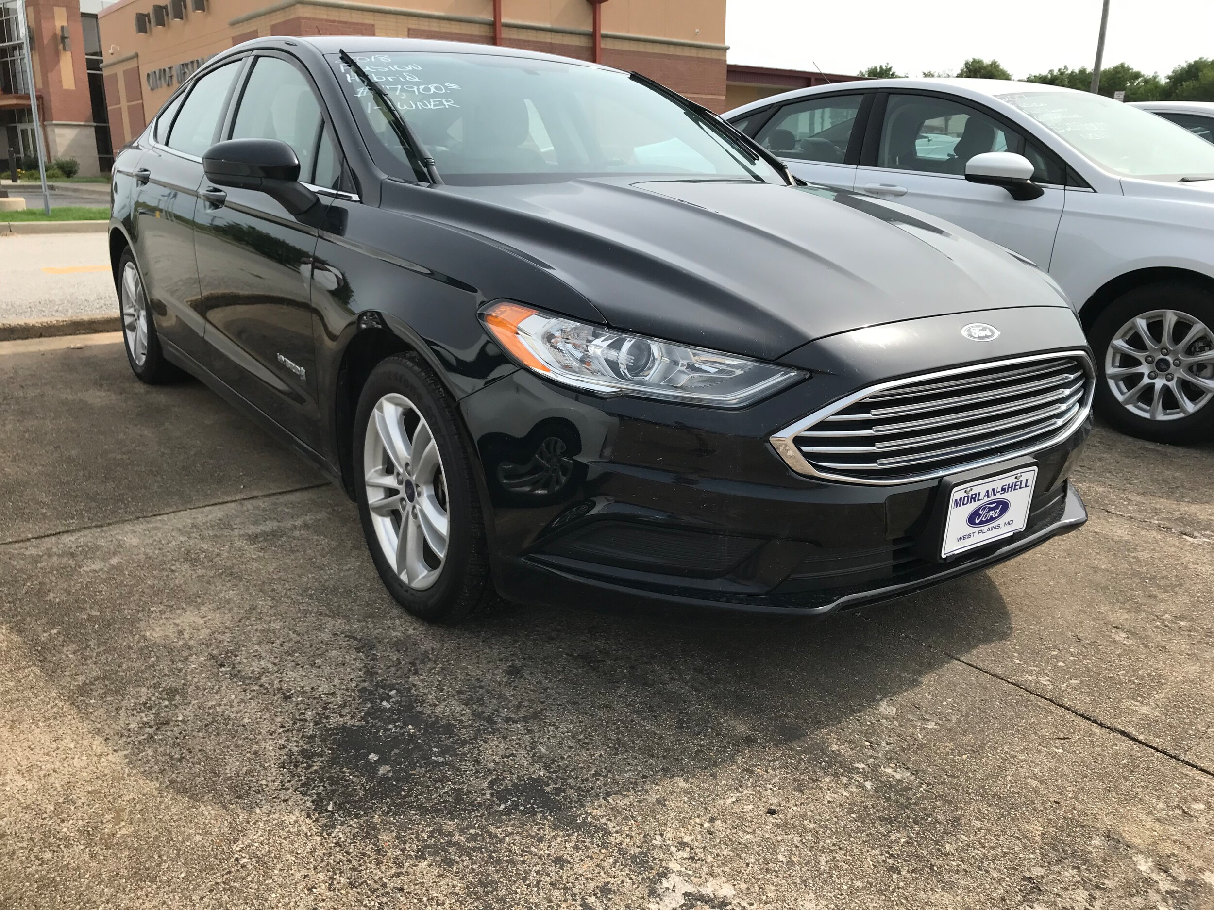 2018 Ford Fusion S Hybrid photo 2
