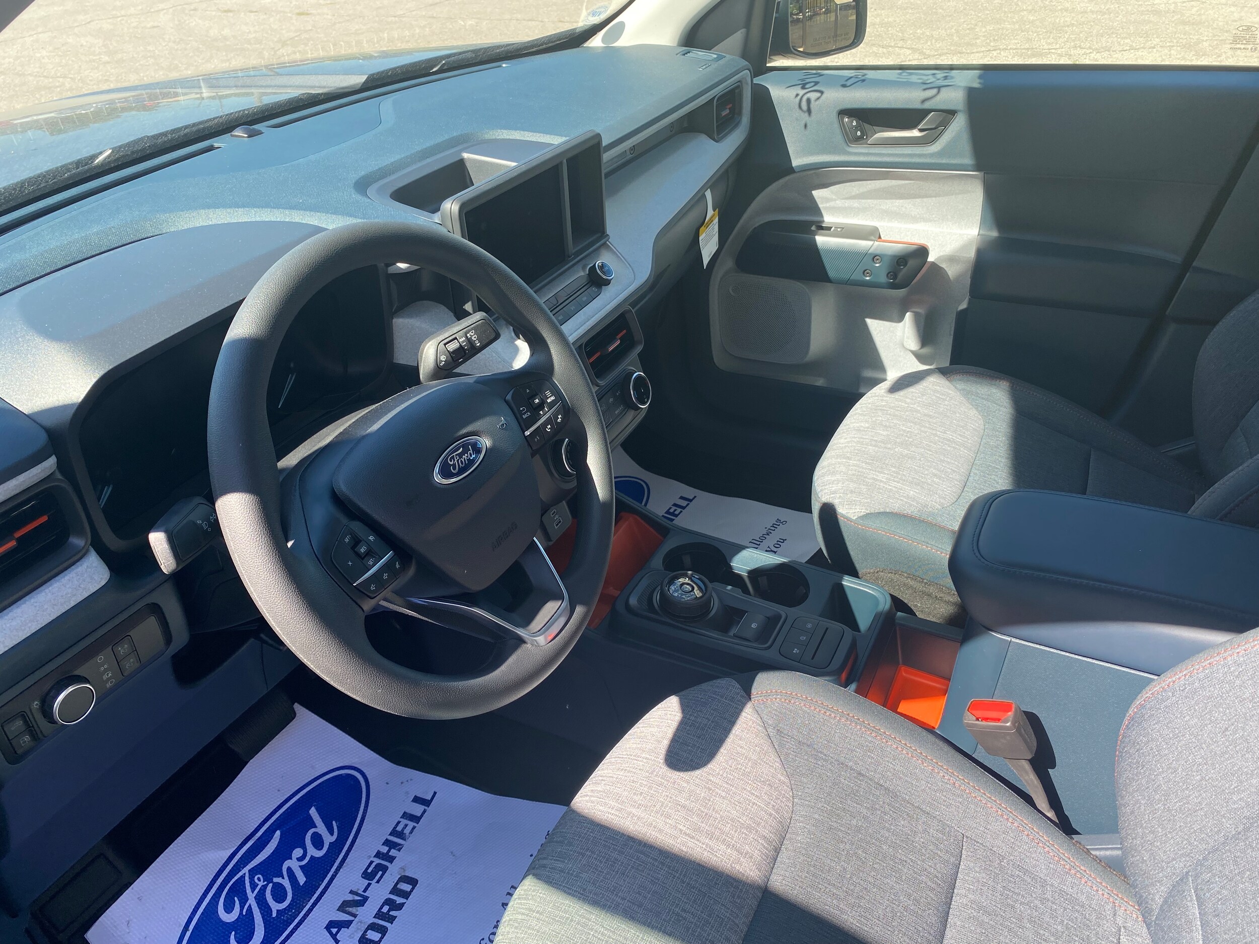 2023 Ford Maverick XLT Lariat photo 4