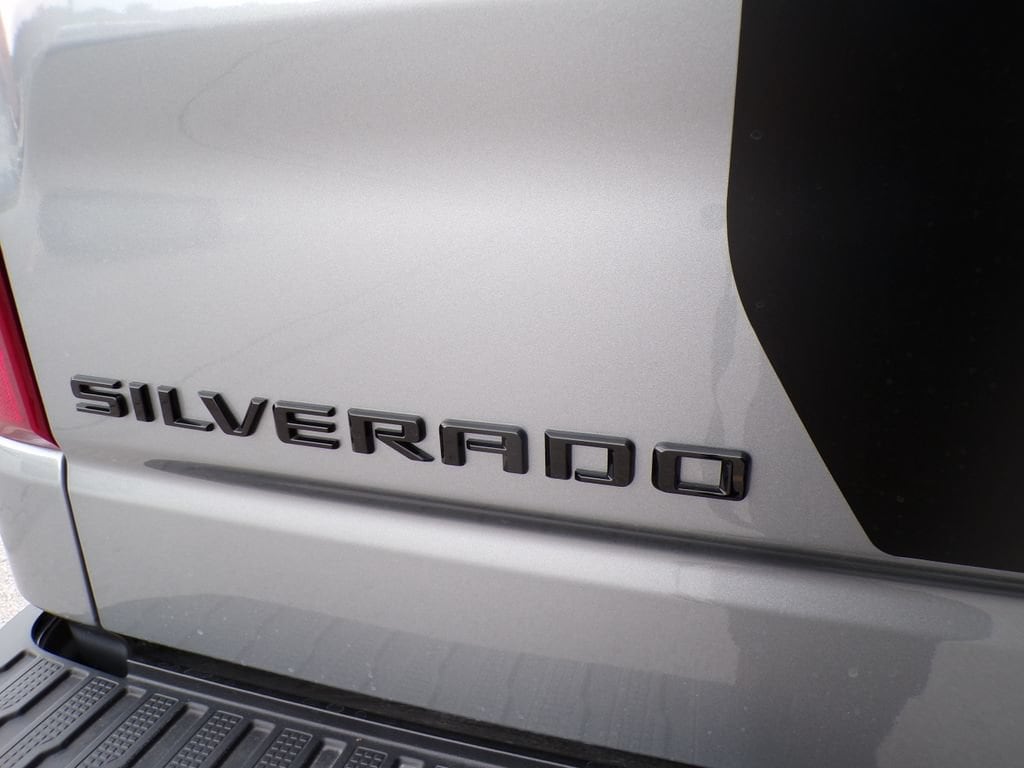 2026 Chevrolet Silverado 1500 Custom - Photo 17