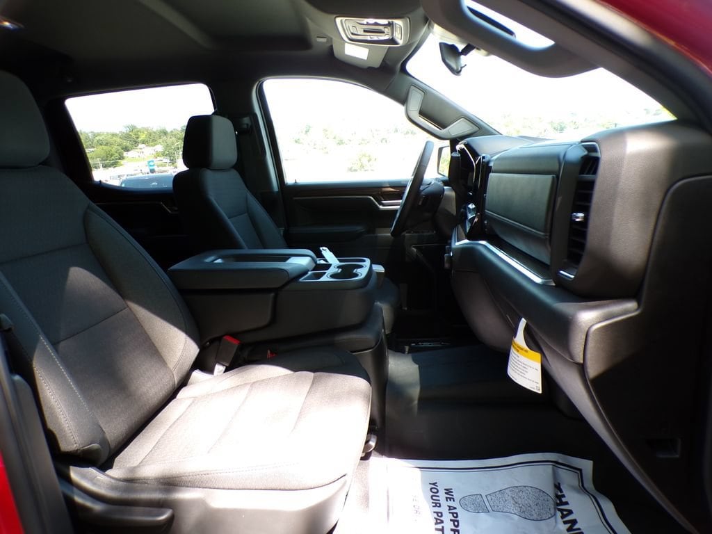 2026 Chevrolet Silverado 1500 LT - Photo 15