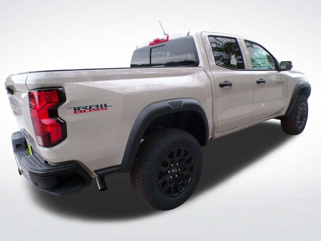 2026 Chevrolet Colorado Trail Boss - Photo 7