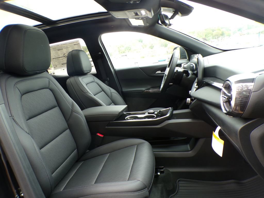 2026 Chevrolet Equinox LT - Photo 16