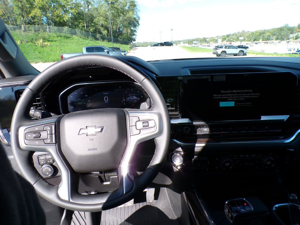 2026 Chevrolet Silverado 1500 LT - Photo 10