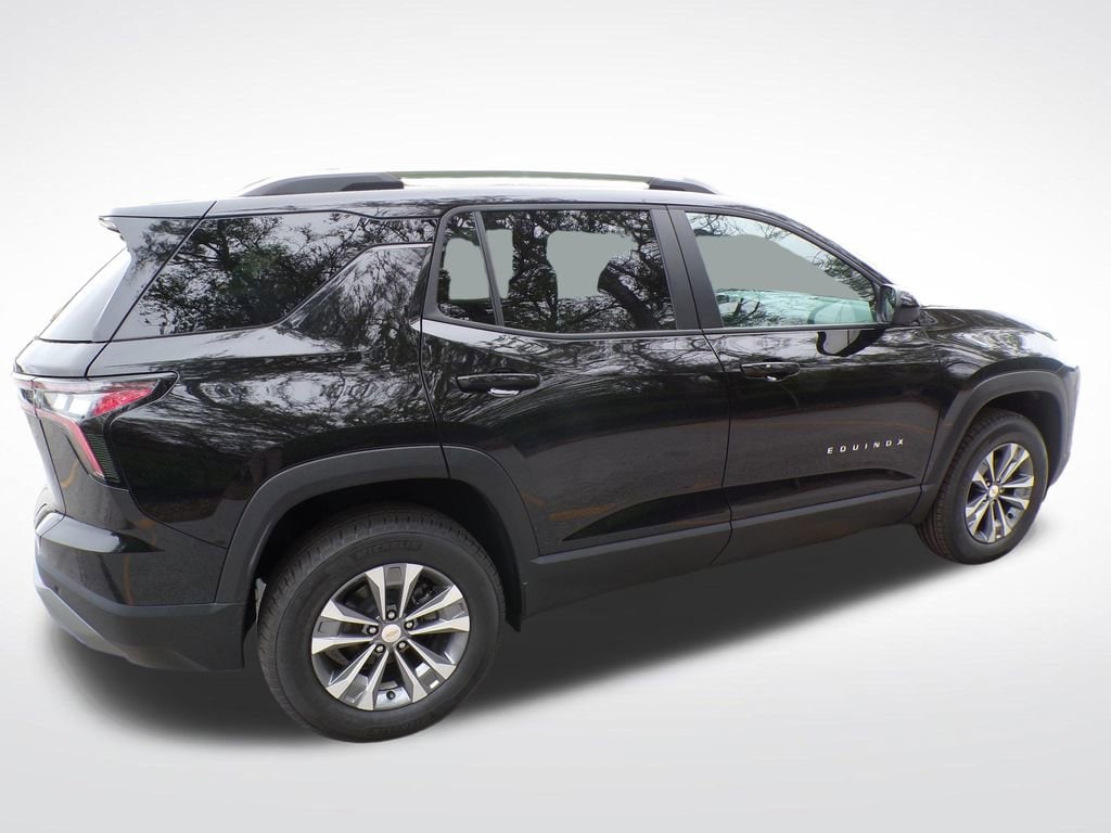 2026 Chevrolet Equinox LT - Photo 9