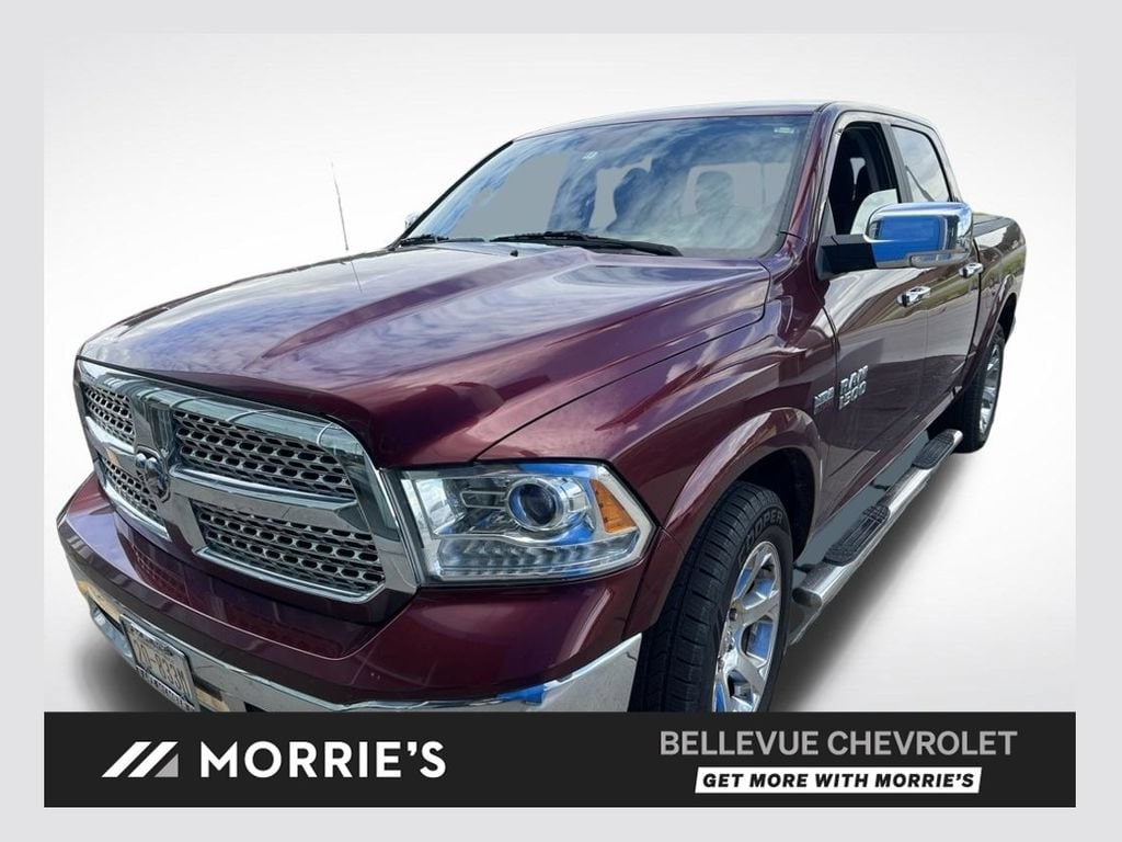 2018 RAM 1500 Laramie 4x4 Crew Cab 5'7's photo