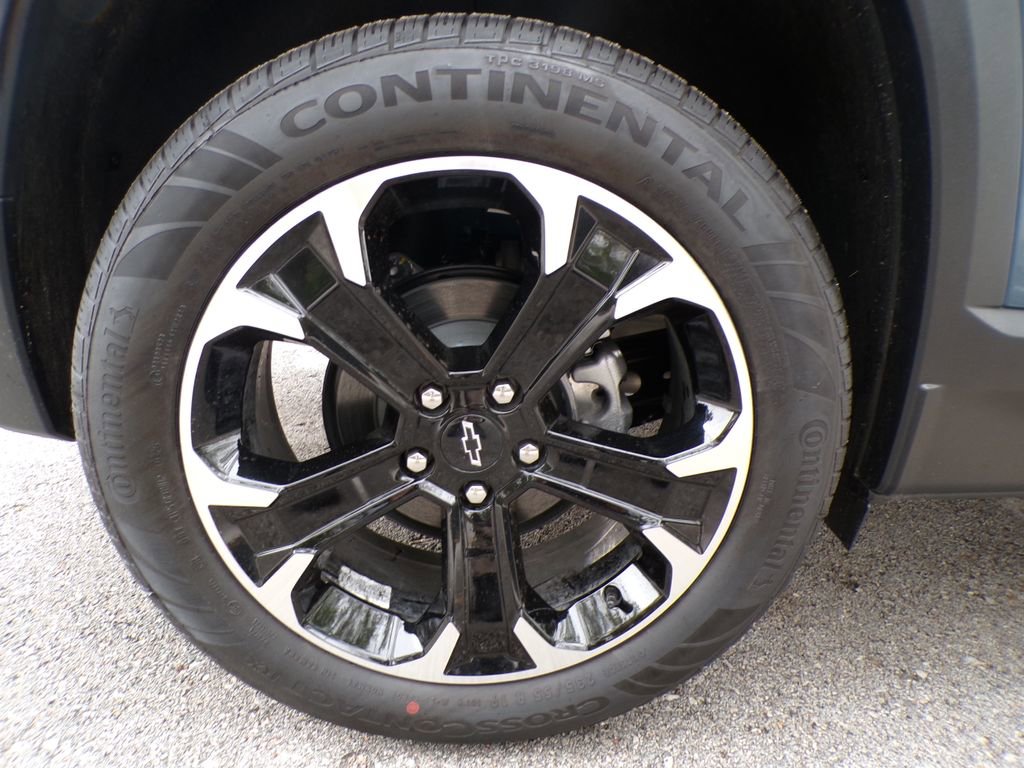 2026 Chevrolet Equinox LT - Photo 23