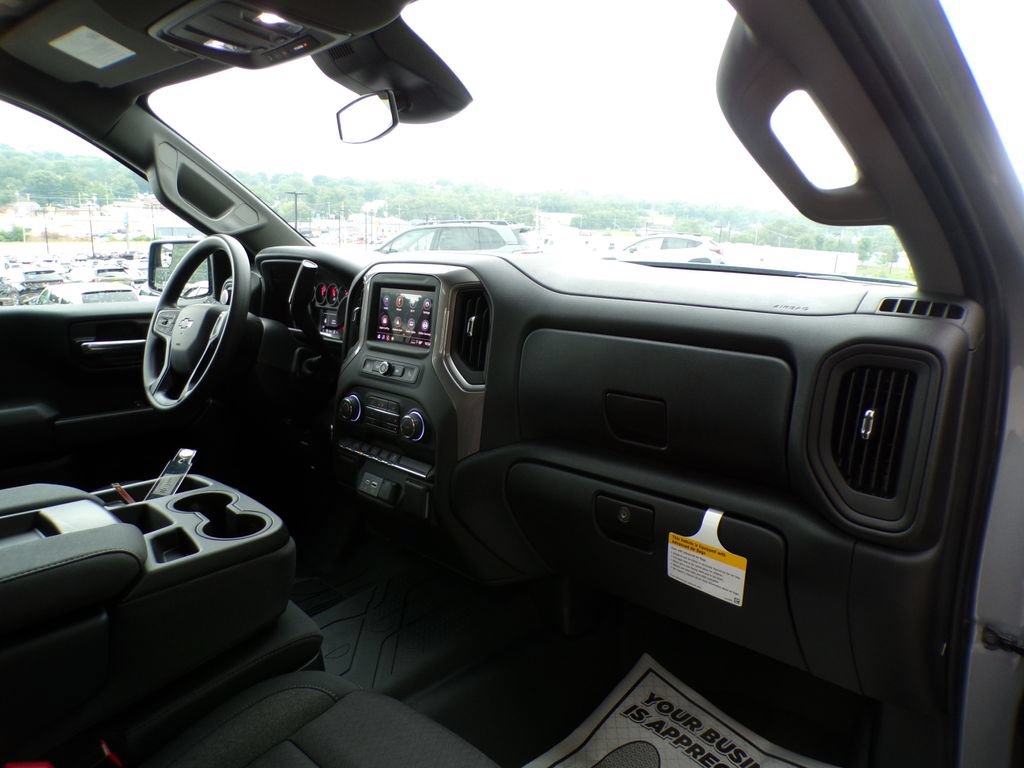 2026 Chevrolet Silverado 1500 Custom - Photo 14