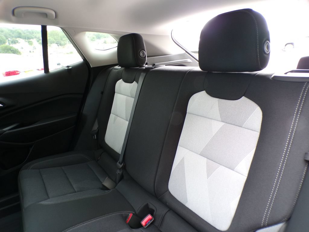 2026 Chevrolet Trax LS - Photo 15