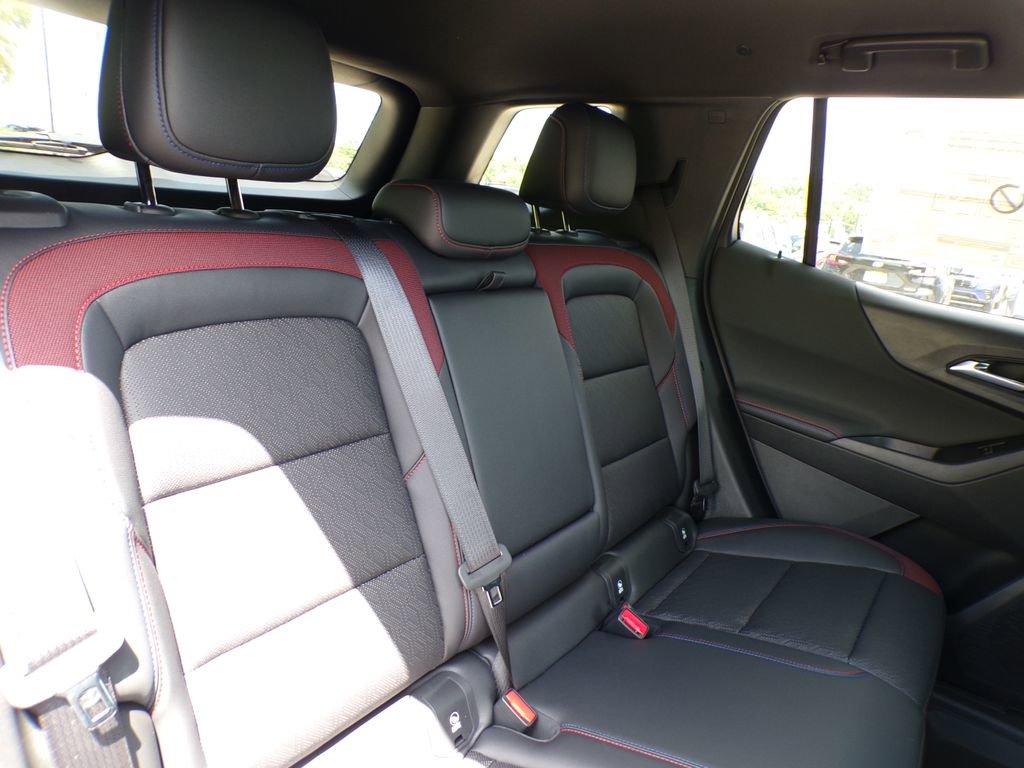 2026 Chevrolet Equinox RS - Photo 17