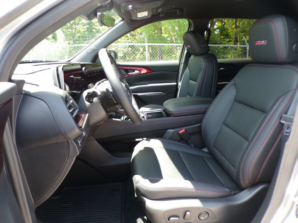2026 Chevrolet Traverse Z71 - Photo 13