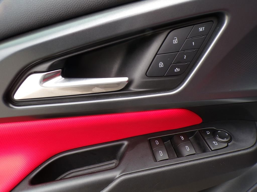 2026 Chevrolet Equinox EV RS - Photo 24