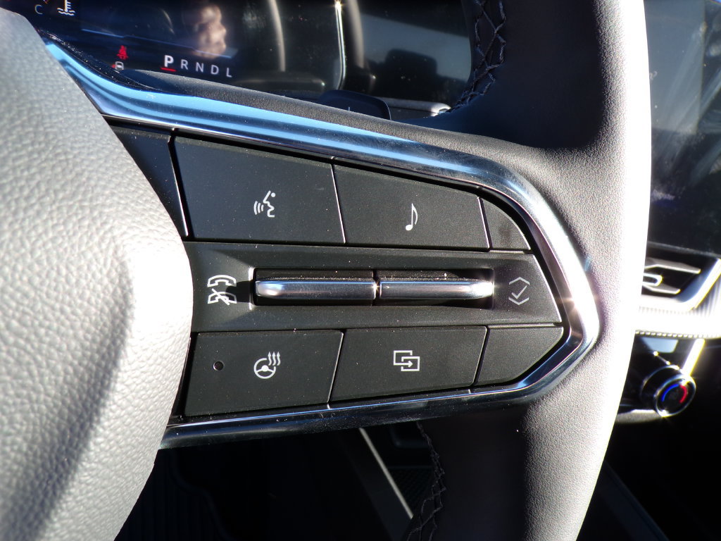2027 Chevrolet Equinox LT - Photo 29