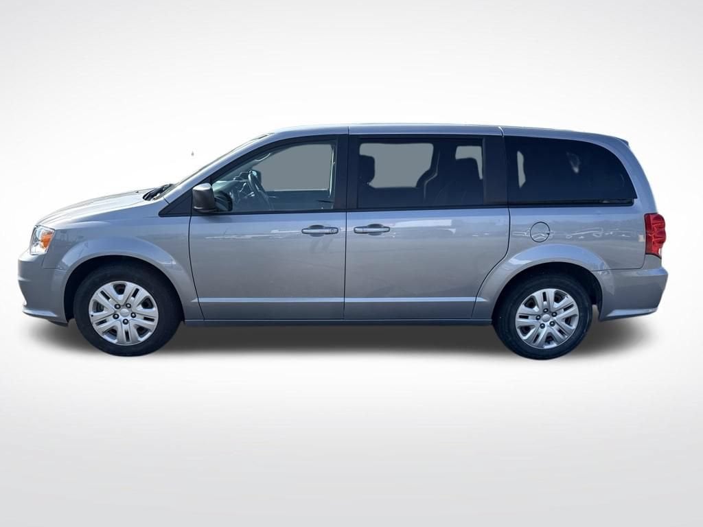 Used 2018 Dodge Grand Caravan SE