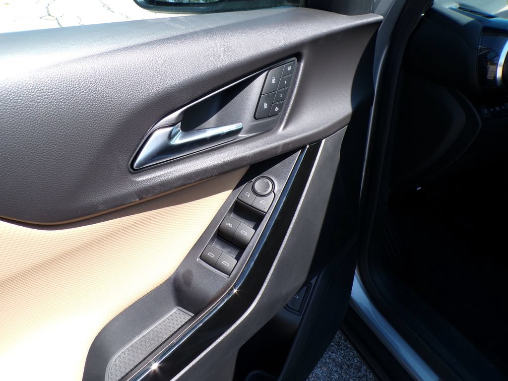 2027 Chevrolet Equinox ACTIV - Photo 23