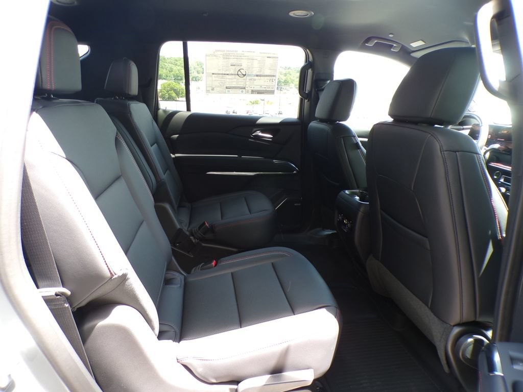 2026 Chevrolet Traverse Z71 - Photo 20
