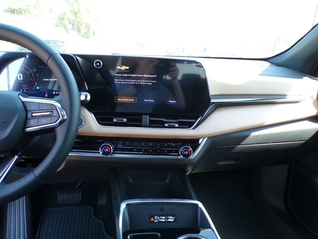 2027 Chevrolet Equinox ACTIV - Photo 25