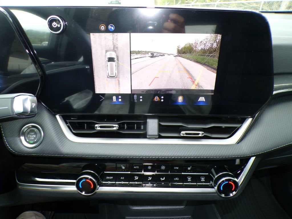 2026 Chevrolet Equinox LT - Photo 27