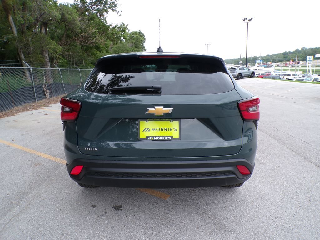2026 Chevrolet Trax LS - Photo 4