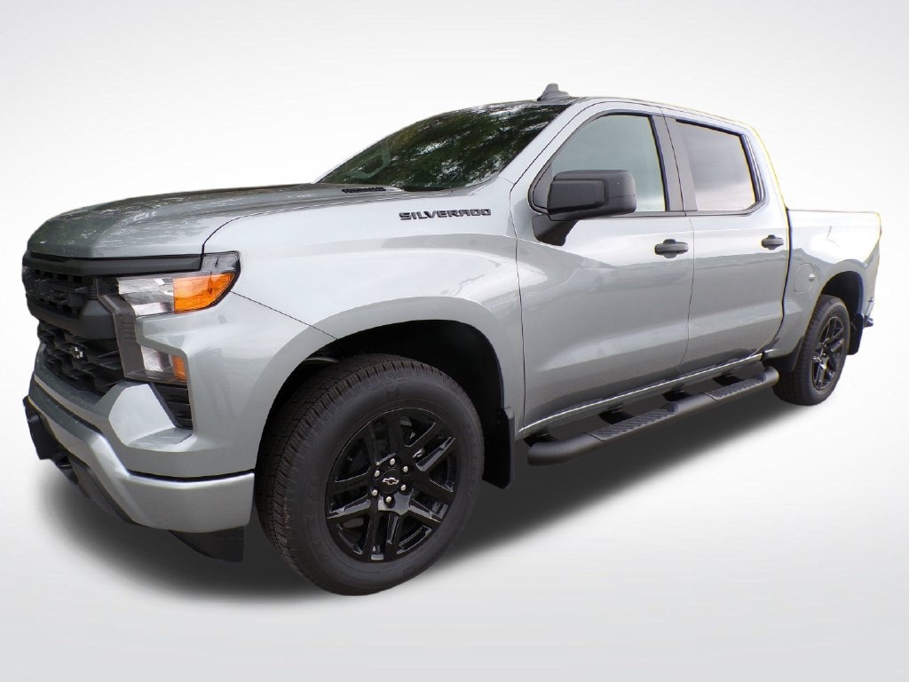 New 2026 Chevrolet Silverado 1500 Custom Truck