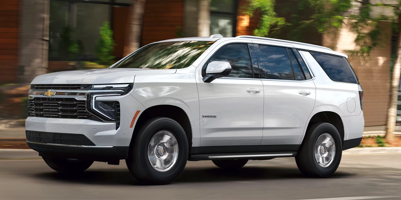 2026 Chevrolet Tahoe exterior with bold grille and LED lighting