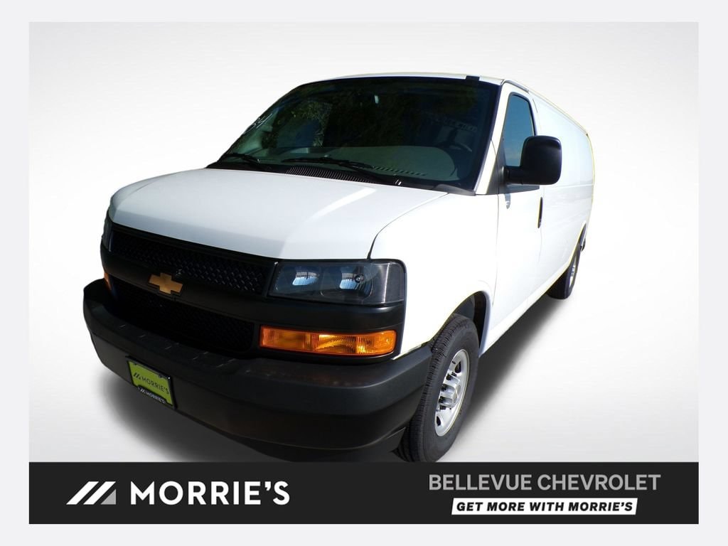 2026 Chevrolet Express 2500 Extended Work Van HD's photo