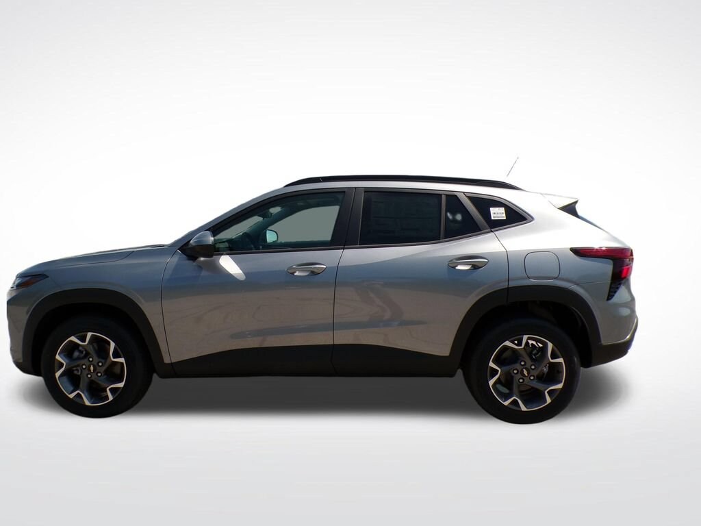 Used 2026 Chevrolet Trax LT SUV