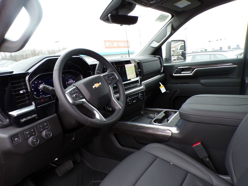 2026 Chevrolet Silverado 2500 HD LTZ - Photo 15