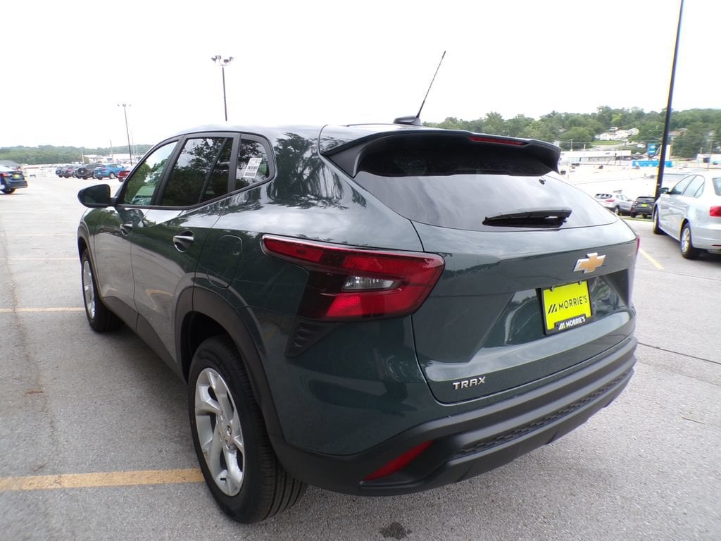 2026 Chevrolet Trax LS - Photo 3