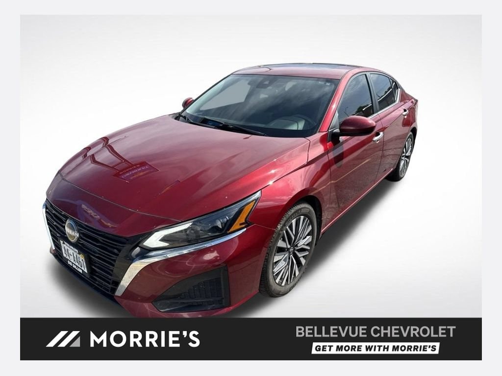 Used 2024 Nissan Altima 2.5 SV