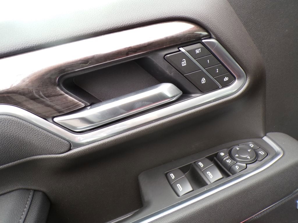 2026 Chevrolet Silverado 2500 HD LTZ - Photo 14